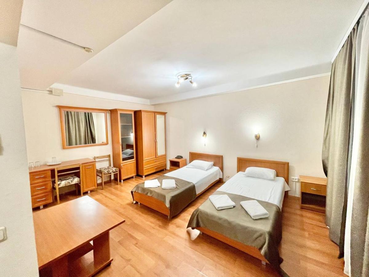 Hotel 7F Κίεβο Εξωτερικό φωτογραφία
