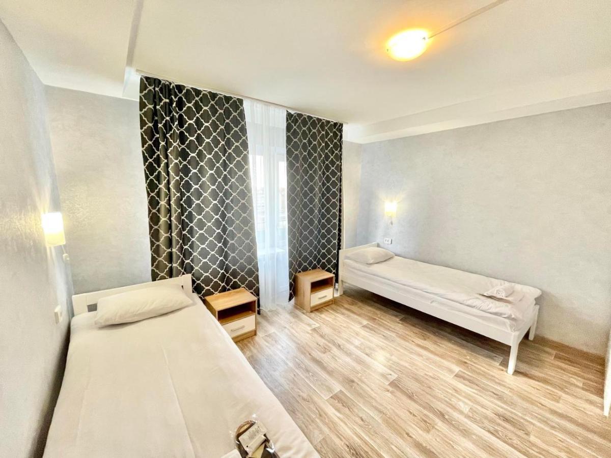Hotel 7F Κίεβο Εξωτερικό φωτογραφία